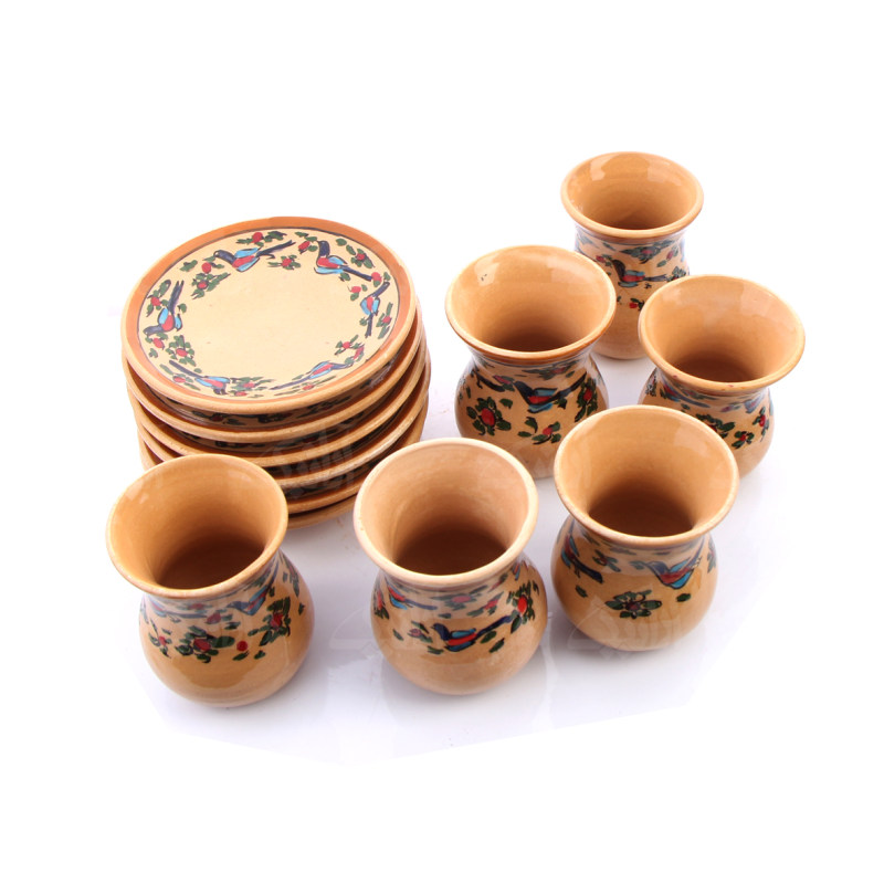 فنجان و نعلبکی سفالی نقاشی زیر لعابی قهوه ای روشن طرح سهره فنجان و نعلبکی سفالی نقاشی زیر لعابی قهوه ای روشن طرح سهره